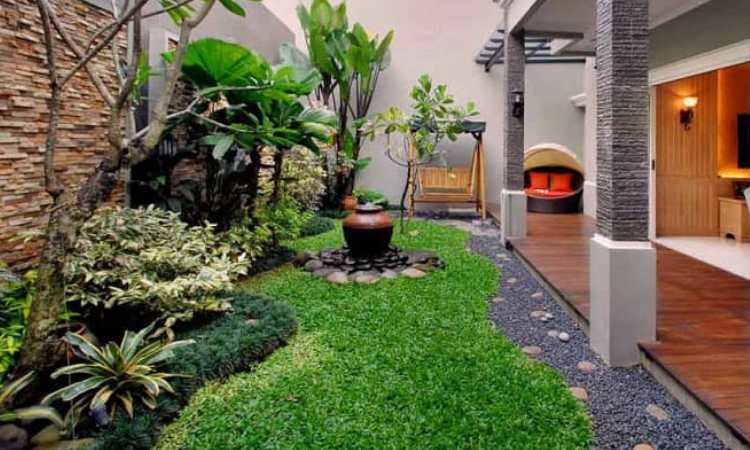 Mengatur drainase taman, Sumber: futake.co.id